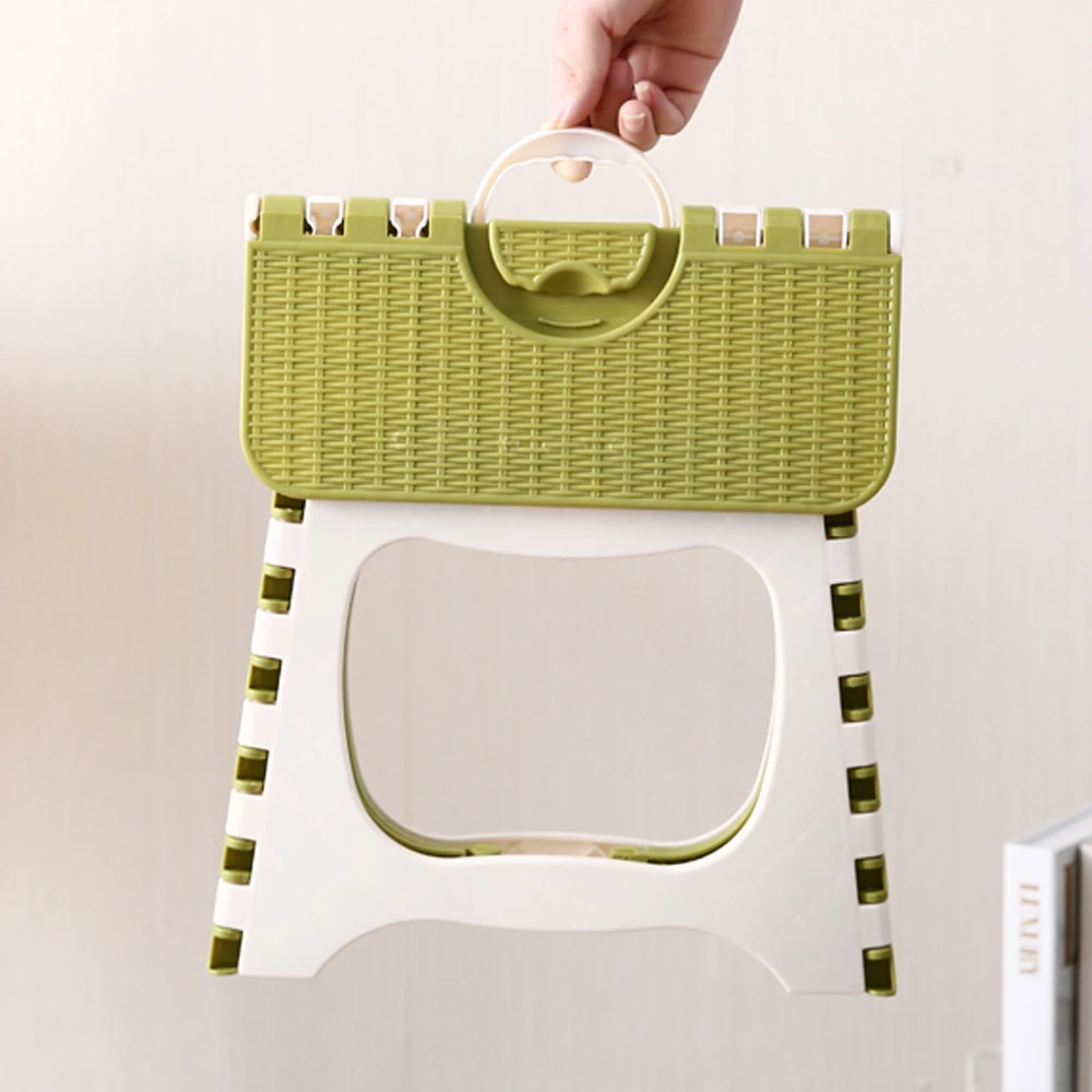 

Plastic Folding Step Stool Portable Folding Chair Small Bench for Children Bathroom Home Use Mini Outdoor Camping BBQ Stool
