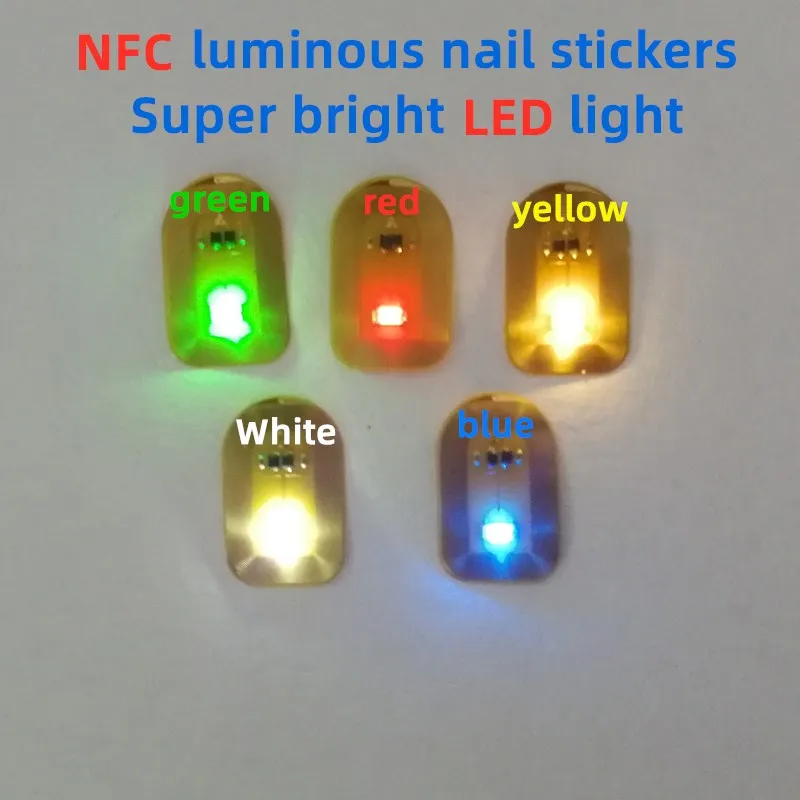 NFC etiketi NFC etiketi NFC LED ışıklı yamalar ışık etiketleri DIY erişim kontrol kartları 8 renk parlak tırnak çıkartmaları 10 adet