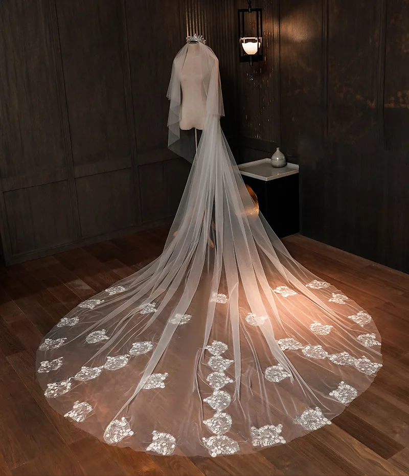 

Wedding Veil 3 Meters Long Bridal Veils Ivory White Applique with Pearl One-layer Bride Wedding Accessories In Stock 2020