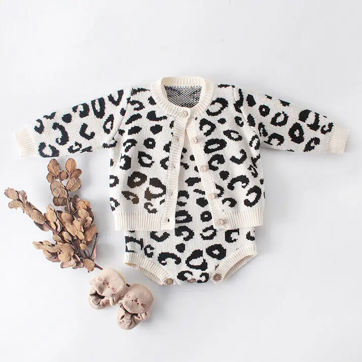 Одежда для новорожденных девочек; свитер с леопардовым принтом; Вязаный комбинезон; джемпер; кардиган или комбинезон; одежда для малышей 0-18 месяцев