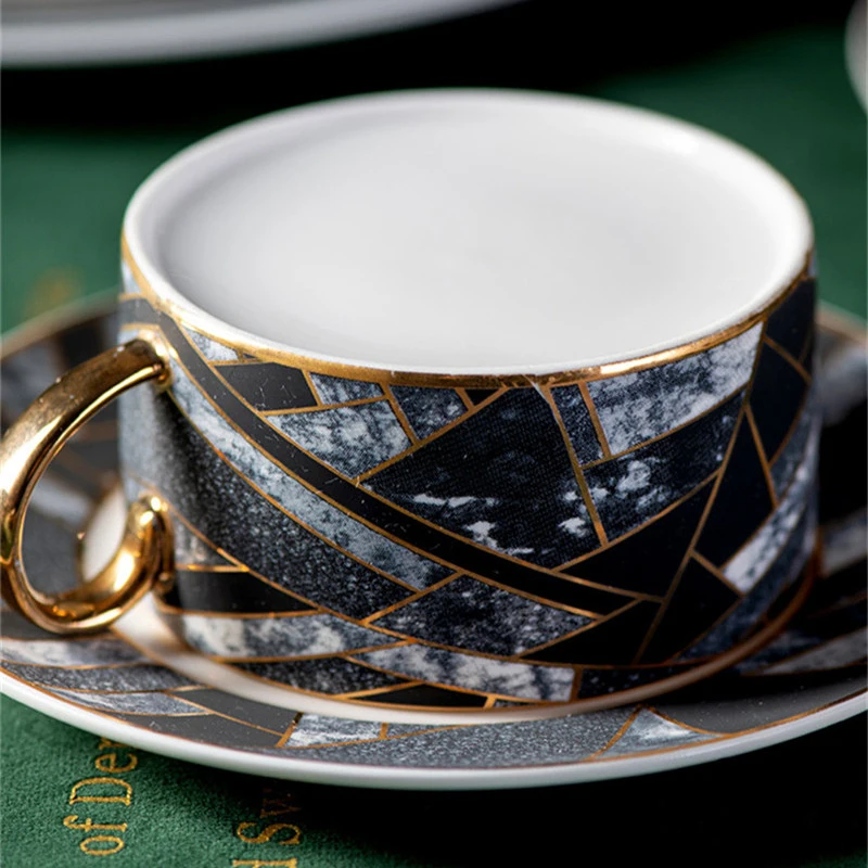 Скандинавская кофейная чашка и блюдце, набор, креативный мраморный дизайн, чайные чашки из костяного фарфора, питьевая утварь, чайная ресторанная чашка для напитков, фарфоровый подарок