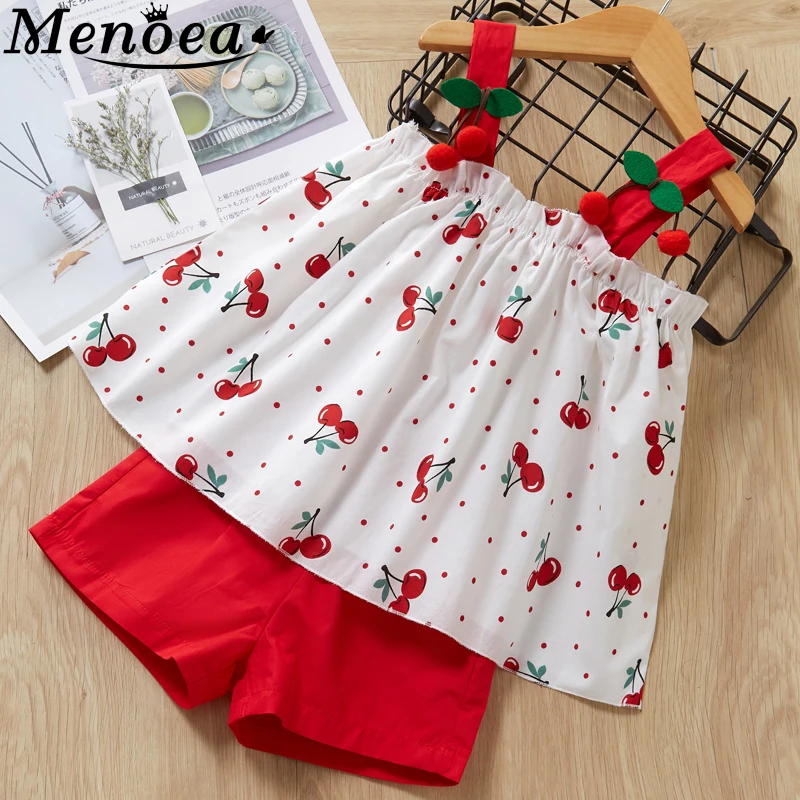 Menoea для девушек Костюмы комплекты новое летнее платье для девочек, платье для девочек для 3-7 лет комплект из шифона с цветами вишни с лямкой на шее и бантом топ и шорты комплекты для детей