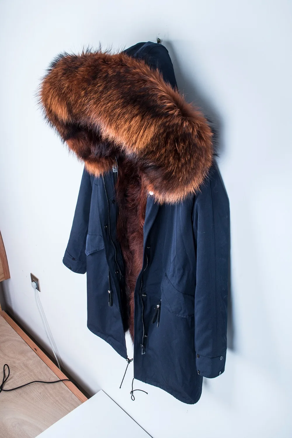 Модная Свободная куртка теплая уличная натуральный мех енота лайнер енот меховой капюшон, воротник пальто водонепроницаемая парка зимняя куртка