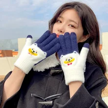

New winter knitted gloves for women cycling windproof and warmth thickened cute plush gloves with touch screen new style Fashion