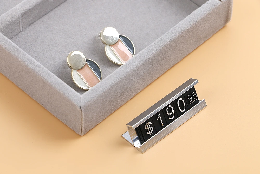 Цена кубическая Магнитная надпись выставочная одежда цена держатель