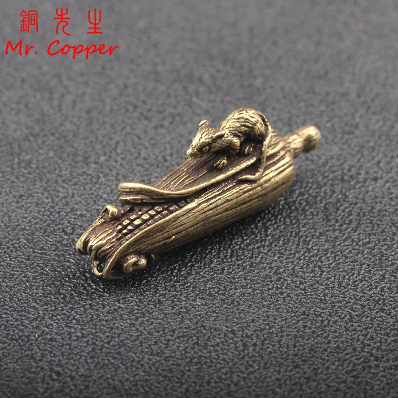 

2020 New Design Small Ornament Solid Copper Small Mouse Big Corn Figurines Desk Decoration Antique Bronze Funny Miniatures Craft