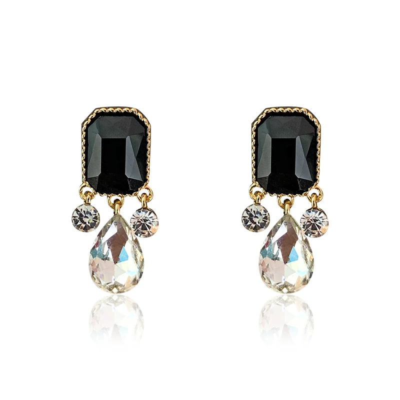 

DREJEW Black Square Water Drop Rhinestone Statement Earrings Geometric Crystal Alloy 2019 Fashion Stud Earrings for Women HE0661
