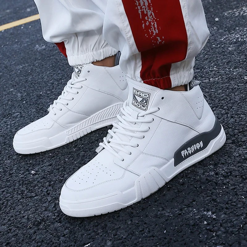 

2020 Autumn And Winter New Style Popular Brand MEN'S SHOES Korean-style Versatile Casual Leather Shoes Men's Black And White Spo