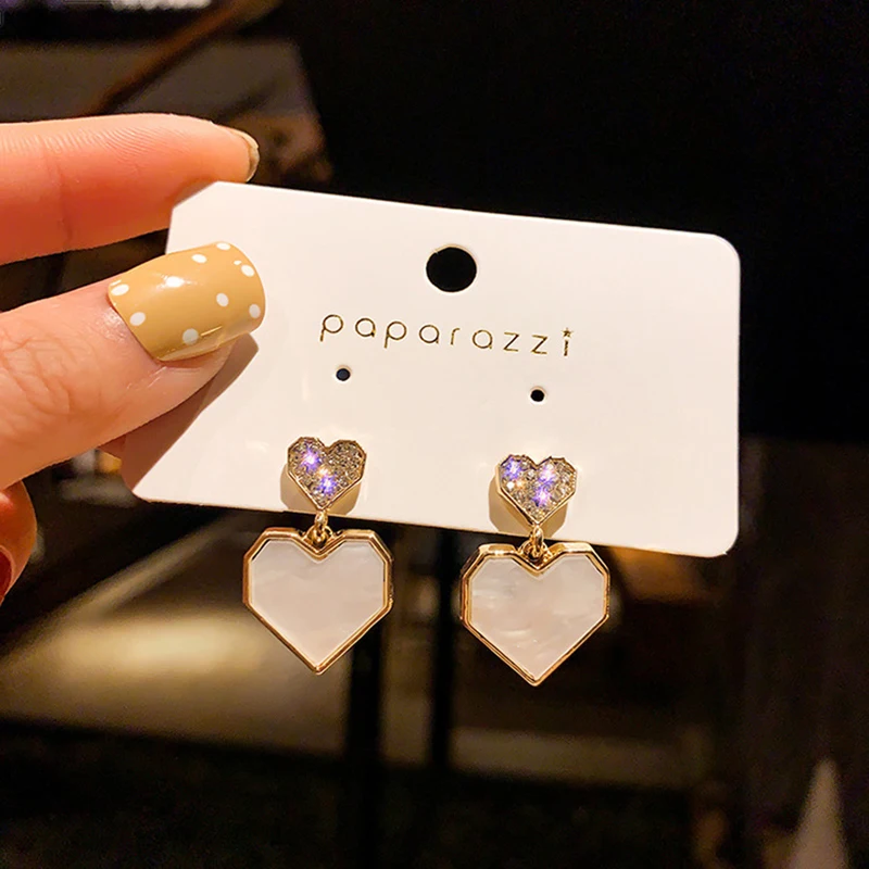 14694785107_1626211359