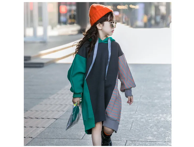 Уличная толстовка из плотного бархата с рукавами-фонариками; От 4 до 13 лет для девочек; современный цветной Свободный Длинный свитер в полоску; детская весенняя одежда