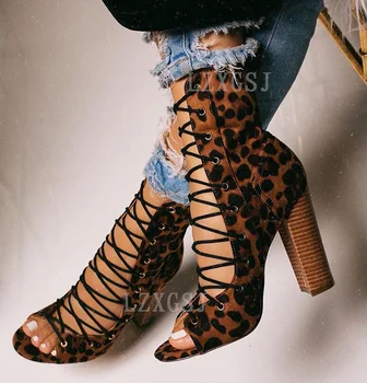 

New 2020 summer wind strap Snake Print heel women's sandal