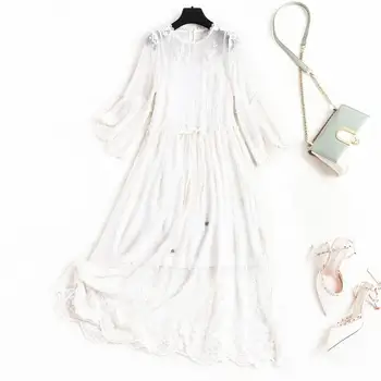 

New European and American women's dresses for spring 2020 Seven - cent sleeve horn sleeve embroidered Fashionable dress