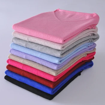 

2020 new fashion and V-neck cashmere sweater with smooth curly hair bottoming shirt pullover