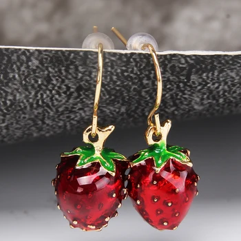 

Fruit Strawberry Earring Female Lovely Girl Simulation Red Strawberry Dangle Earring For Women Fine Jewelry Accessories DIY