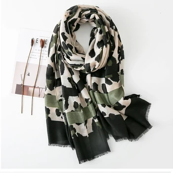 

Ladies New Fashion Sexy Leopard Fringe Viscose Shawl Scarf Lady Print Pashmina Wrap Muslim Hijab Sjaal Oversize Scarves