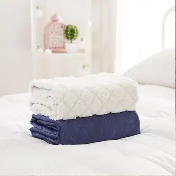 

45 Waffle hand-stitched double-layered lambskin blankets, warm and comfortable double-sided sleep for children