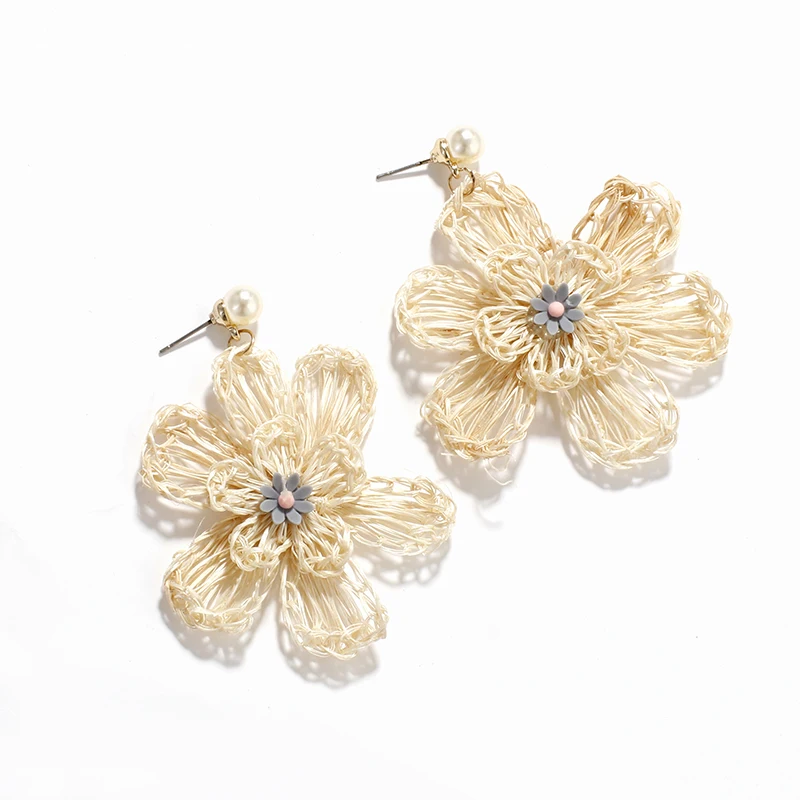 

AENSOA Natural Handmade Straw Weave Flowers Drop Earrings Summer Vine Braid Round Floral Statement Earrings Fashion Jewelry Gift
