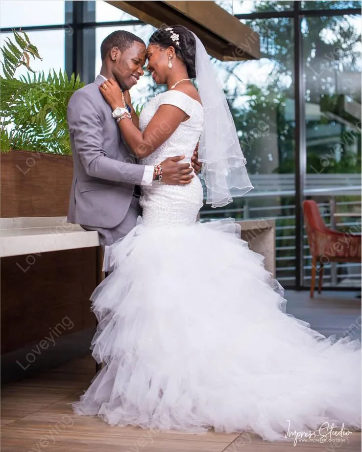 Рисунок 4 - Элегантные Свадебные платья с открытыми