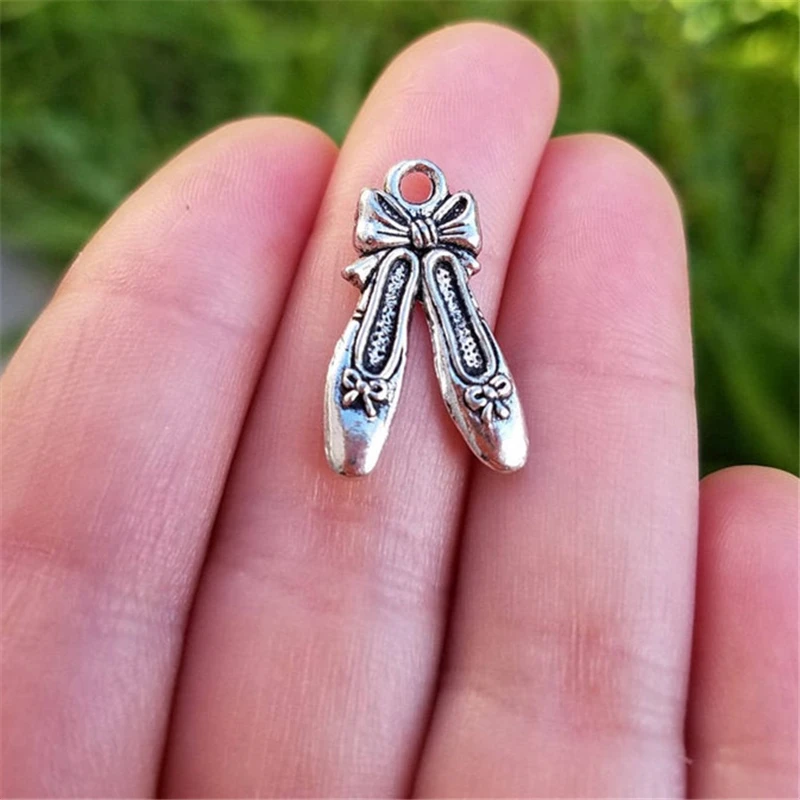 

BULK 10 Pcs Ballerina Slipper charm, Ballet shoe pendant, Ballet slippers charm, Ballerina slipper, ballet shoes charm 21x13mm