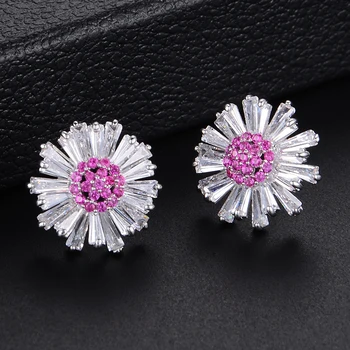 

LARRAURI Sweet Paved Full of Rhinestone Pearl Crystal Stud Earrings For Woman Engagement Anniversary Top Quality Jewelry