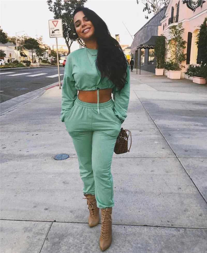 

2019 Fall 2 Piece Set Women Sweatshirt Set Autumn Sportwear Solid Tracksuit Sweatpants Set Casual Female Suit Short Sweatshirts