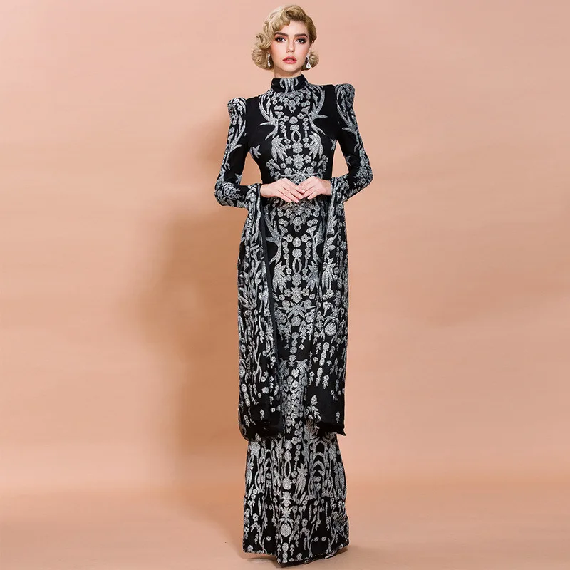 12913963930_2006444491