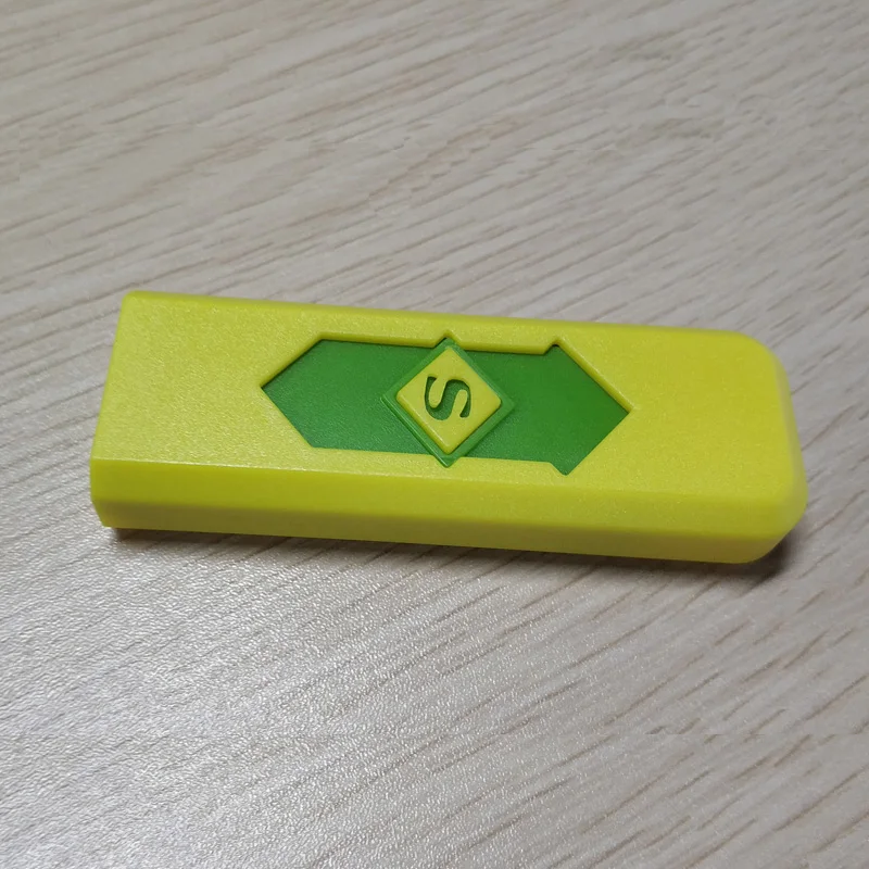 Изысканный ветростойкий подарок бездымный USB прикуриватель ветрозащитная зарядная Зажигалка электронная зажигалка - Цвет: yellow green