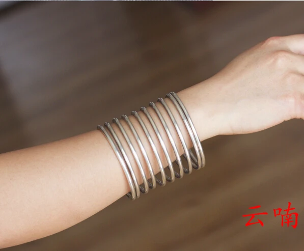 Fashion Tibetan Silver Spring Bracelet Charm Lady Accessories Free Shipping