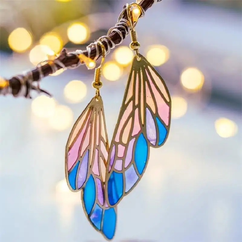 Dreamy-Fairy-Gradient-Colorful-Butterfly-Wings-Earrings-Romantic-Long-Wings-Drop-Earrings-For-Women-Girls-Fashion.jpg_.webp_Q90.jpg_.webp_.webp (1)