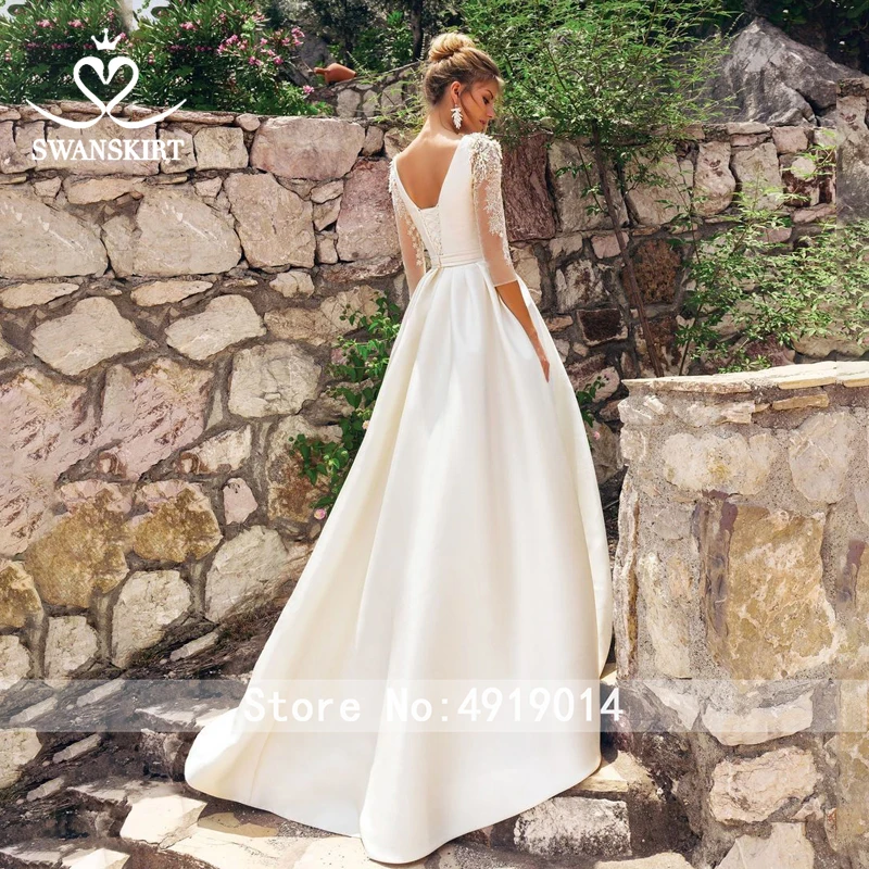 Luxury Beaded Wedding Dress Swanskirt with Pearls Sleeve Satin A-Line Lace Up Bride grown Princess vestido de noiva SW01