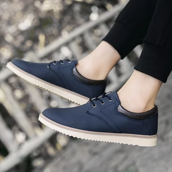 

Casual Shoes for Men Brand Trend Golf Man Fashion Sneakers Leisure Shoes Winter Fur Inside Men Fashion Shoes Thermal Sneakers