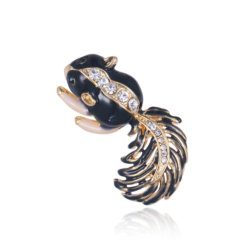 

baiduqiandu Brand New Arrival Gold Color Black Enameled Squirrel Bijoux Jewelry Animal Brooches for Women