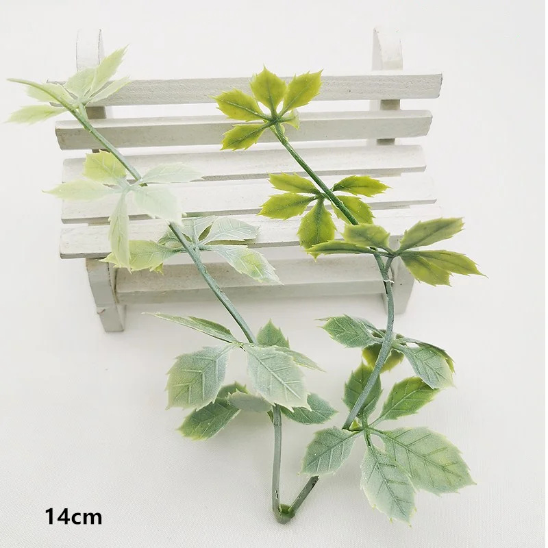 11104378930_652302474