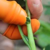 Silicone pouce couteau protège-doigts engrenages coupe légumes récolte couteau pincement plante lame ciseaux jardin gants ► Photo 3/6