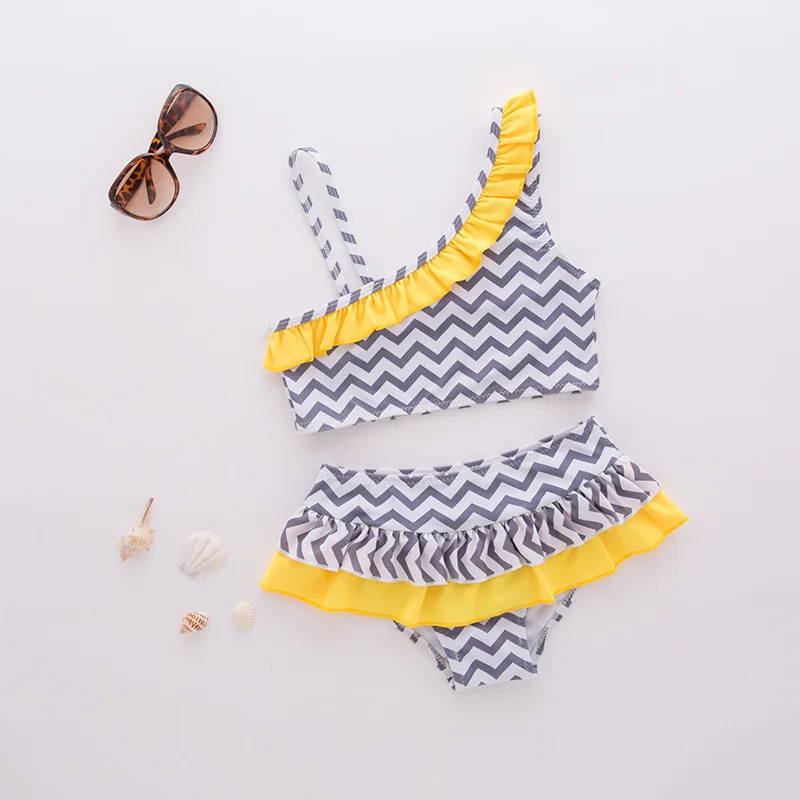 

Girls' Two-piece Swimsuit Ridge Design Lace Hat-2 Pieces Children Hot Springs Tour Bathing Suit