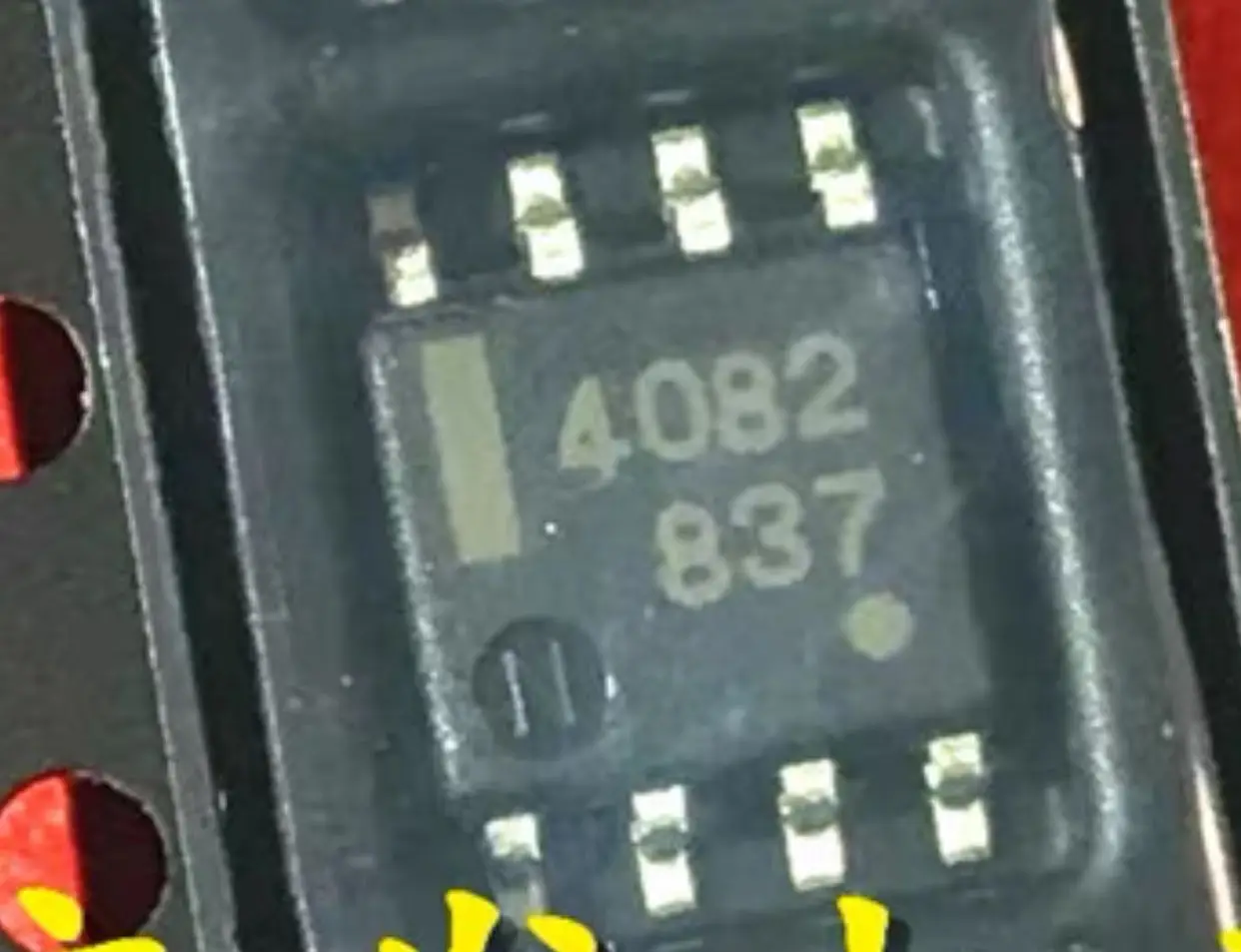 

10-20 шт/уп, UCP4082G2-E1 UCP4082G2 UCP4082 4082 SOP8