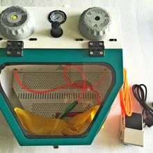 Стоматологическая лаборатория пескоструйный аппарат, ювелирный пескоструйный аппарат, стеклянный Пескоструйный бластер включает в себя: 3 ручки, 1 электронное управление ногами, 2 листа железа