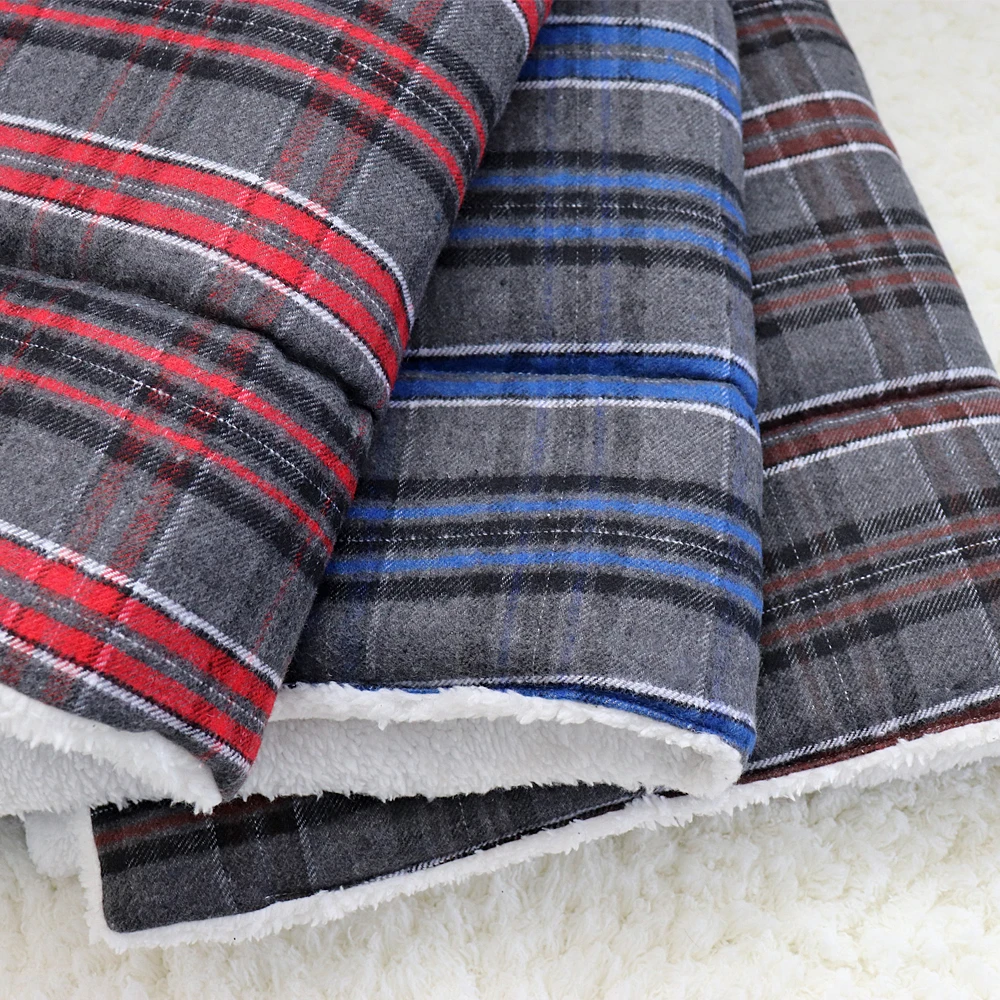 Warm Dog Bed Soft Fleece Pet Bed Mat Puppy Cat Sleeping Cushion House Winter Pets Dog Blanket For Small Large Dogs Cats Kennel Warm Dog Bed Soft Fleece Pet Bed Mat Puppy Cat Sleeping Cushion House Winter Pets Dog Blanket For Small Large Dogs Cats Kennel