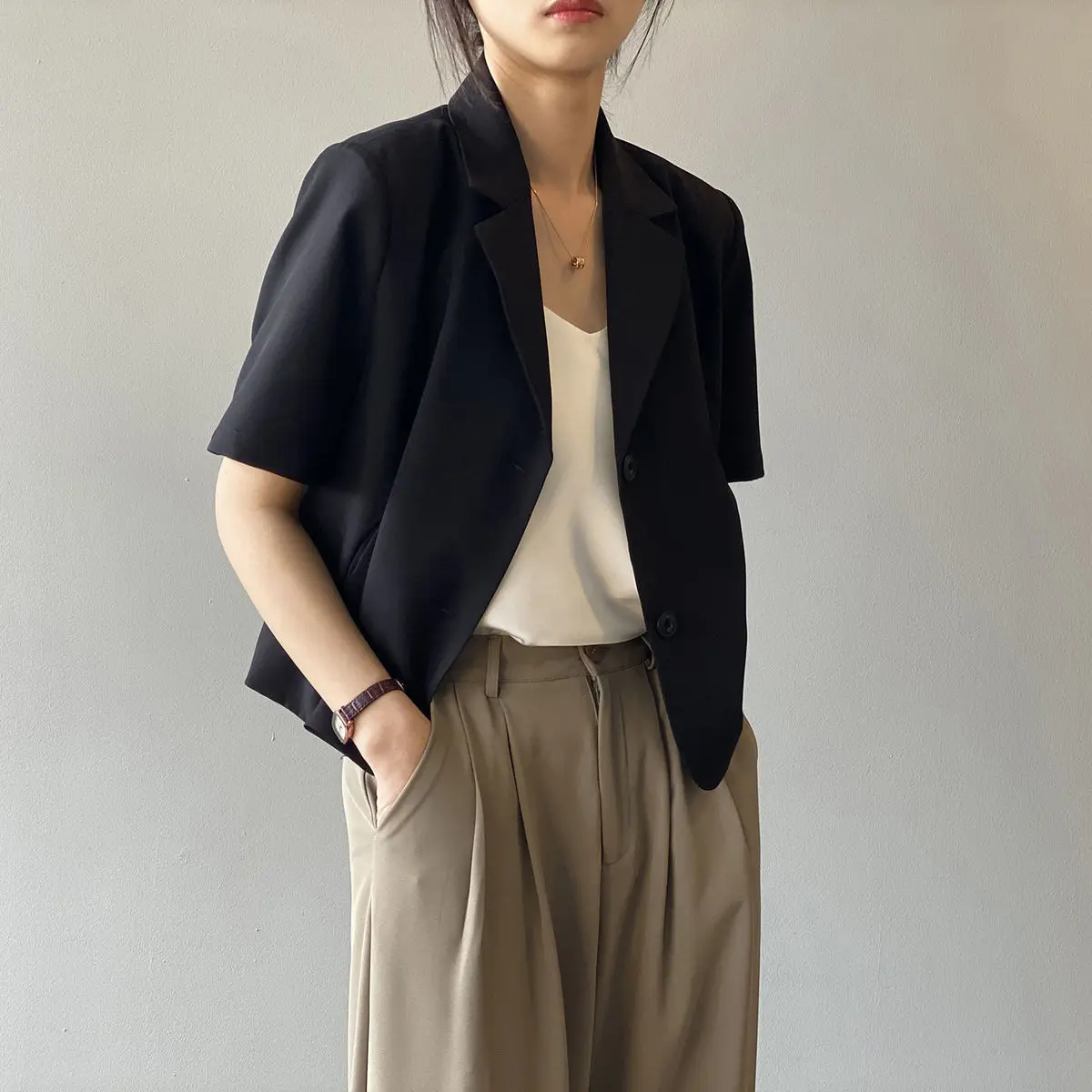 Blazer Court Pour Femme à Un Bouton - Col Cranté - Manches Longues - Taille S - Couleur Violet Foncé - Pour Travail Ou Sortie - 10