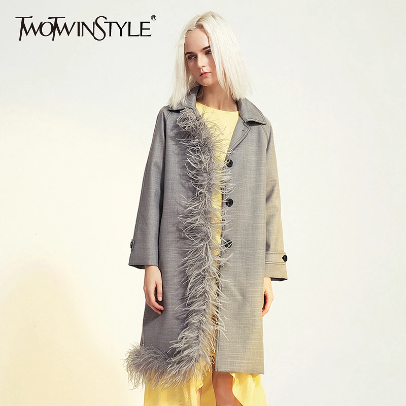 Женская ветровка TWOTWINSTYLE клетчатая трапециевидная с длинными рукавами и отложным