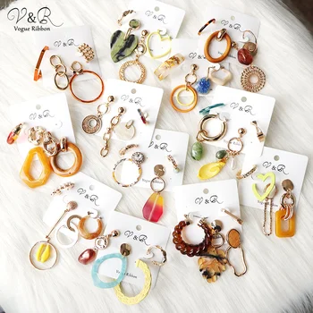 

New Trendy 2020 Jewelry Gold Drop Earings Set Asymmetric Diamatch Design Geometric Earring Set Acrylic Tassel Earrings For Women