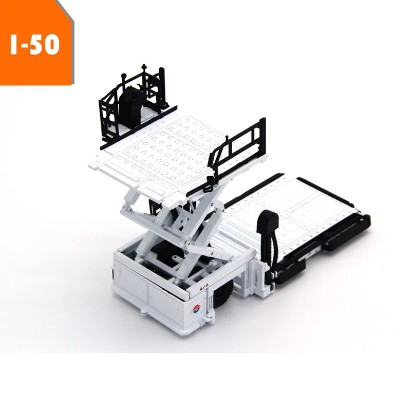 

1/50 scale alloy airport cargo Lift platform car model elevated platform truck toy collectible display souvenir kid gift F plane