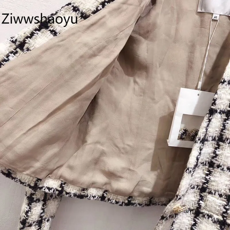Ziwwshaoyu бренд высокого класса осень зима шелковая подкладка Черный Белый решетки грубые с длинным рукавом V воротник куртки верхняя одежда для женщин