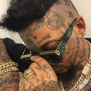 

2020 New Fashion Luxury Decoration Square Style Sunglasses ins Cool Popular Brand Design Sun Glasses Oculos De Sol UV400