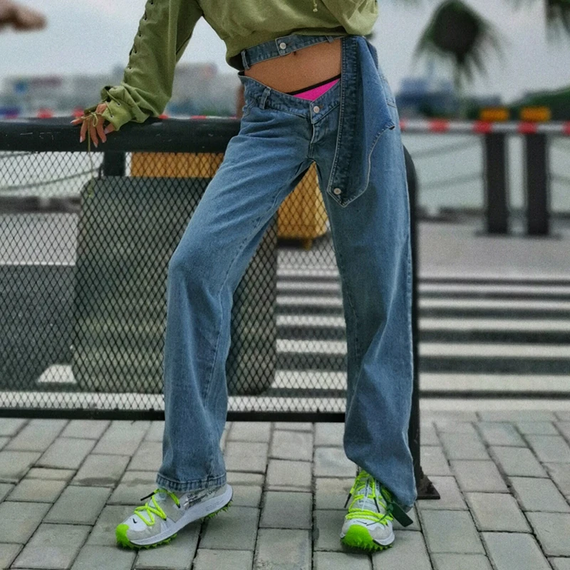 TWOTWINSTYLE уличная Выдалбливают женские джинсы с высокой талией джинсовые Лоскутные осенние длинные джинсы женские модная одежда Новинка