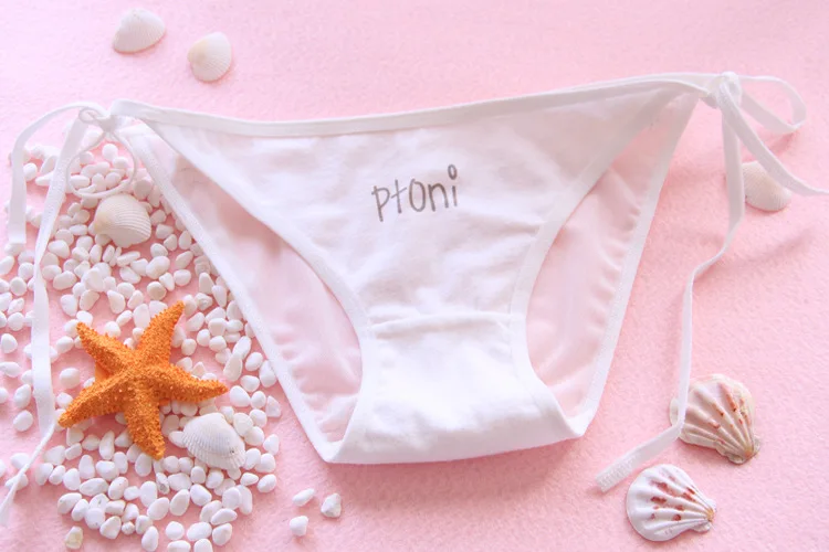 4385046863_1000337947