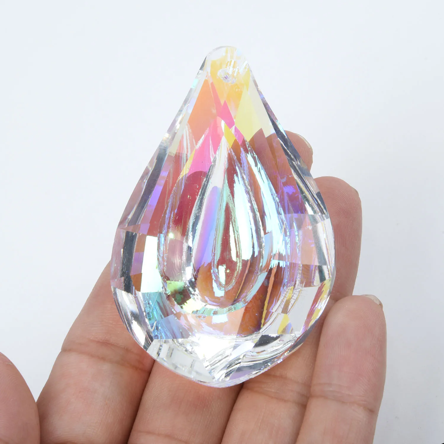 Любовные кристаллы магия. Камаллая хефорс очищение клеток о котором знали фараоны. Пирамида смола. Кристалл защиты. Смонт кристал.