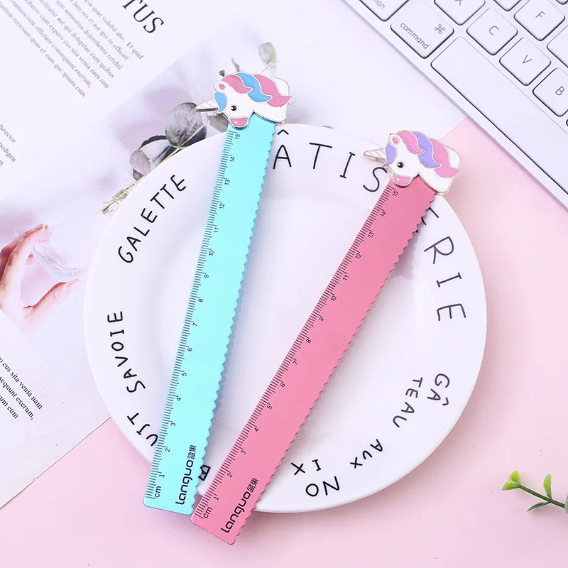 

1pc Cartoon Animal Unicorn Pig 15cm Straight Ruler Lovely Metal Bookmark Ruler Painting Learning School Stationery Supply