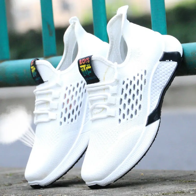 Zapatos de malla para deportes nuevos y ocio para hombre, zapatillas de trabajo transpirables, cómodas, antideslizantes, para verano