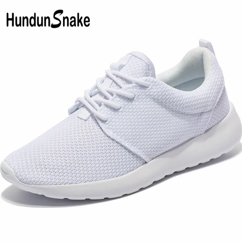 lightweight white tennis shoes